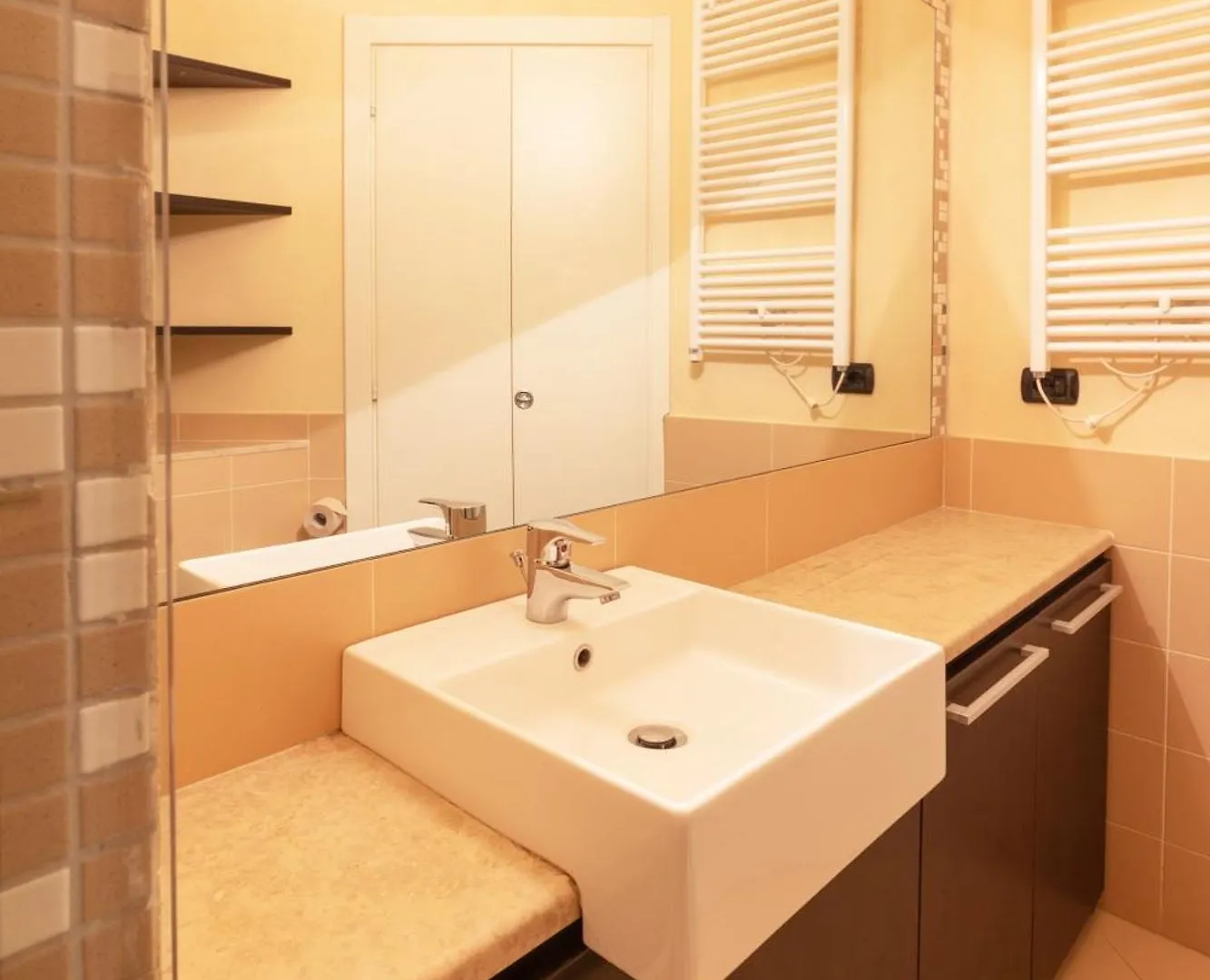 Spacious Two Bedrooms Solari Area - Mirable Pm Milánó