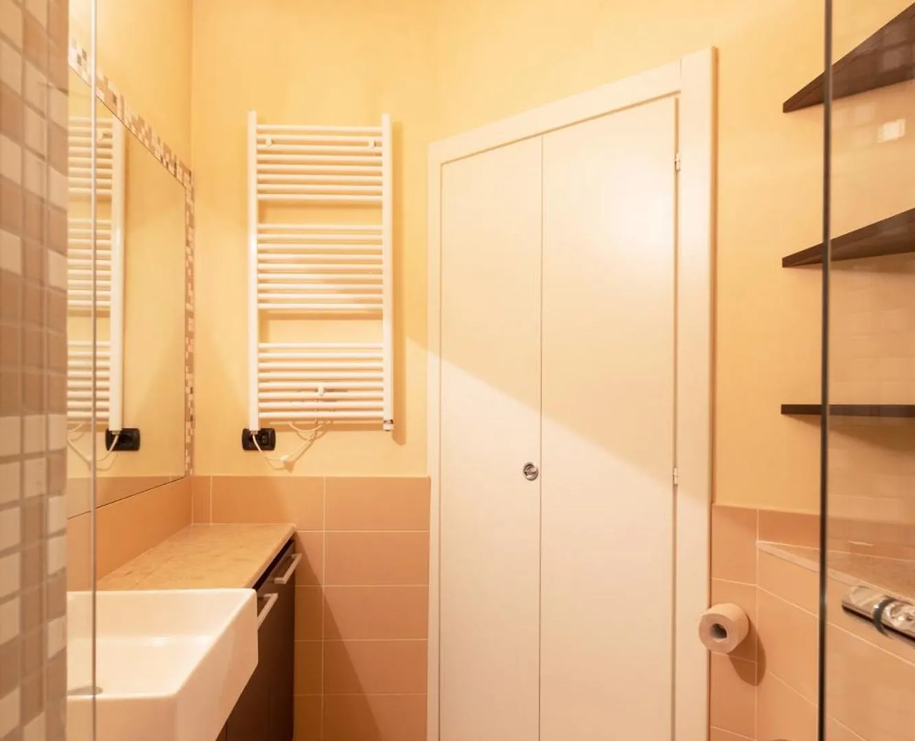 Spacious Two Bedrooms Solari Area - Mirable Pm Milánó 0*,