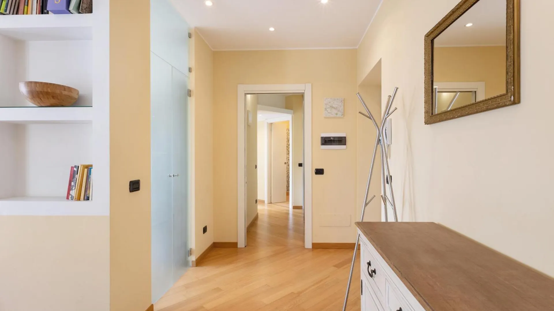 Apartman Spacious Two Bedrooms Solari Area - Mirable Pm Milánó