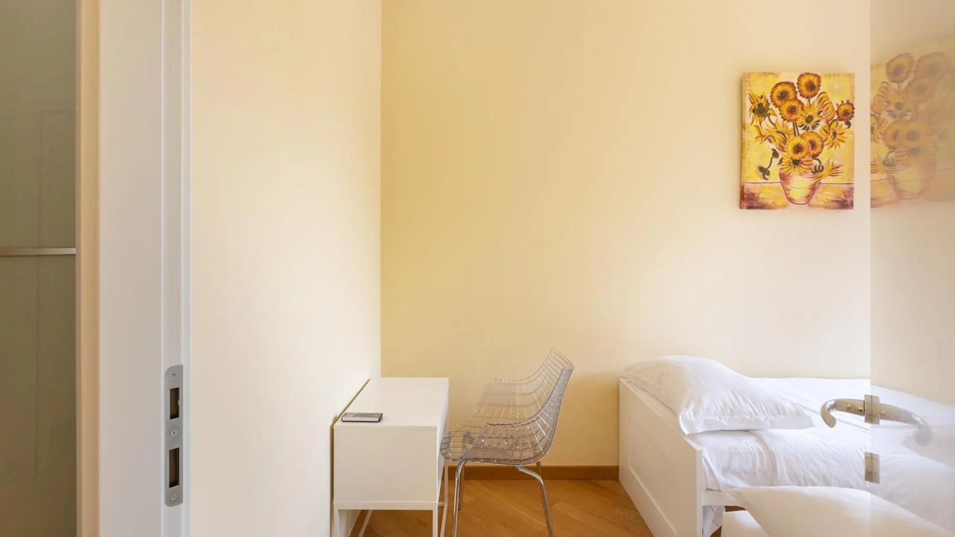 Spacious Two Bedrooms Solari Area - Mirable Pm Milánó Olaszország